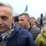 Călin Georgescu, la protestul din Piața Victoriei: Poporul român trezit în conștiință e o FORȚĂ