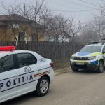 Incident halucinant într-o localitate din Timiș. Un mausoleu din cimitir a fost profanat