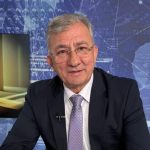 Dedesubturile întâlnirii dintre reprezentanții OMV Petrom și interimarul Ilie Bolojan. Expert: compania austriacă oferă plăți compensatorii pentru DEMITERI în masă