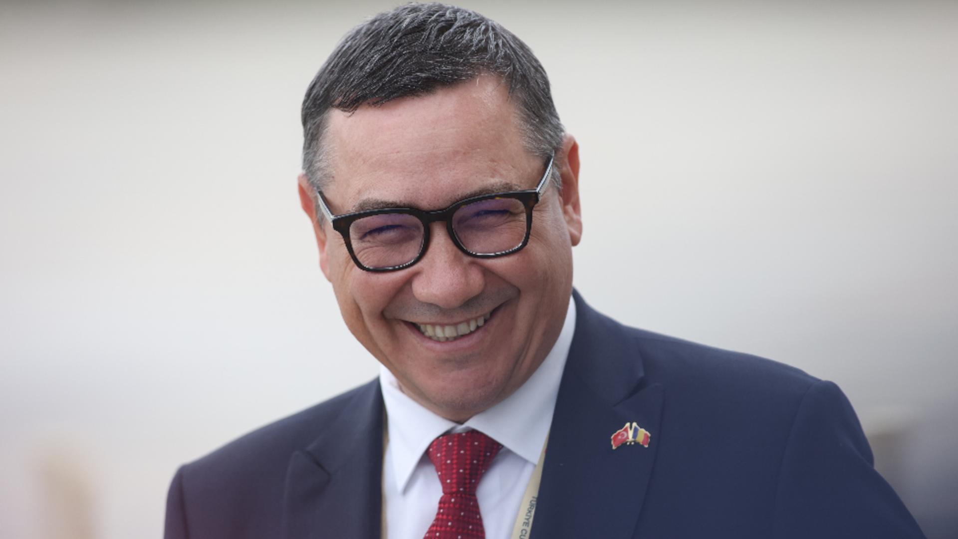 Victor Ponta, discurs 1-1 cu Călin Georgescu: Poporul să decidă soarta României, nu Bolojan