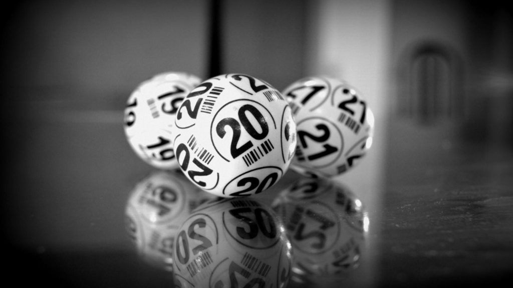 Loto 6/49. Report de peste 5 milioane de euro la categoria I. Sume uriașe puse în jos și la celelalte categorii