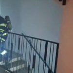 Panică într-un bloc din Timișoara. Zeci de persoane au fost evacuate, după ce un incendiu a izbucnit la subsol