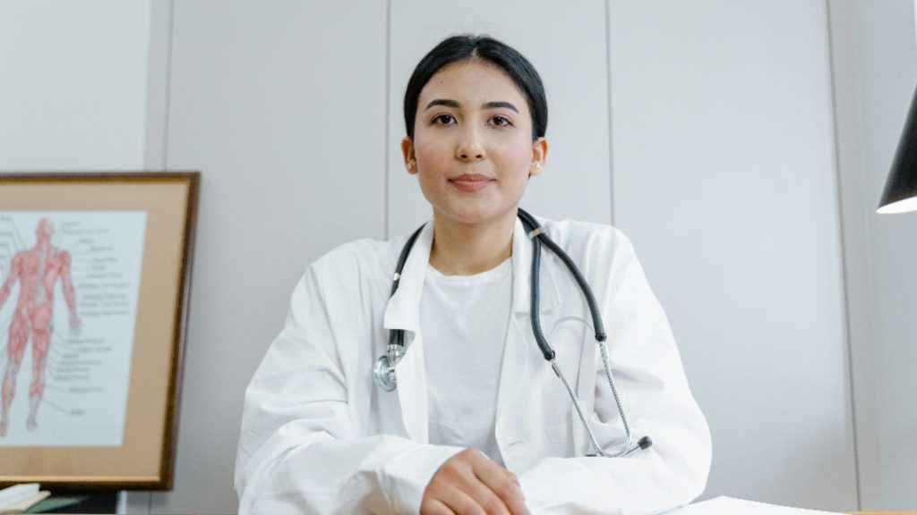 Care este „OTRAVA ALBĂ”, alimentul pe care toți românii îl consumă. Ce semnal de alarmă trag medicii