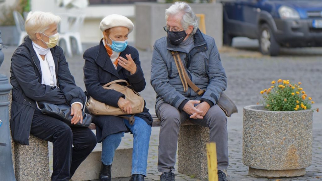 Acești pensionari săraci nu vor primi ajutorul de 400 de lei. Vestea prostă vine chiar înainte de Paște