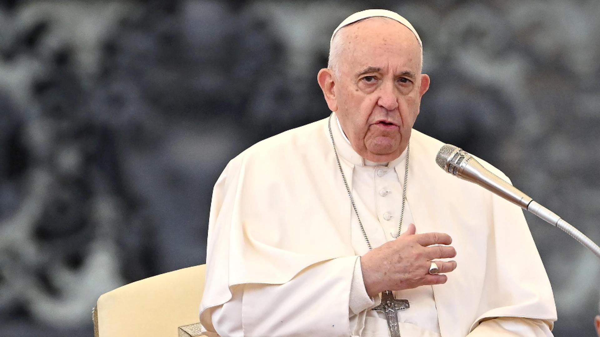 Vești bune de la Vatican. Papa Francisc este în stare stabilă și și-a reluat unele activități