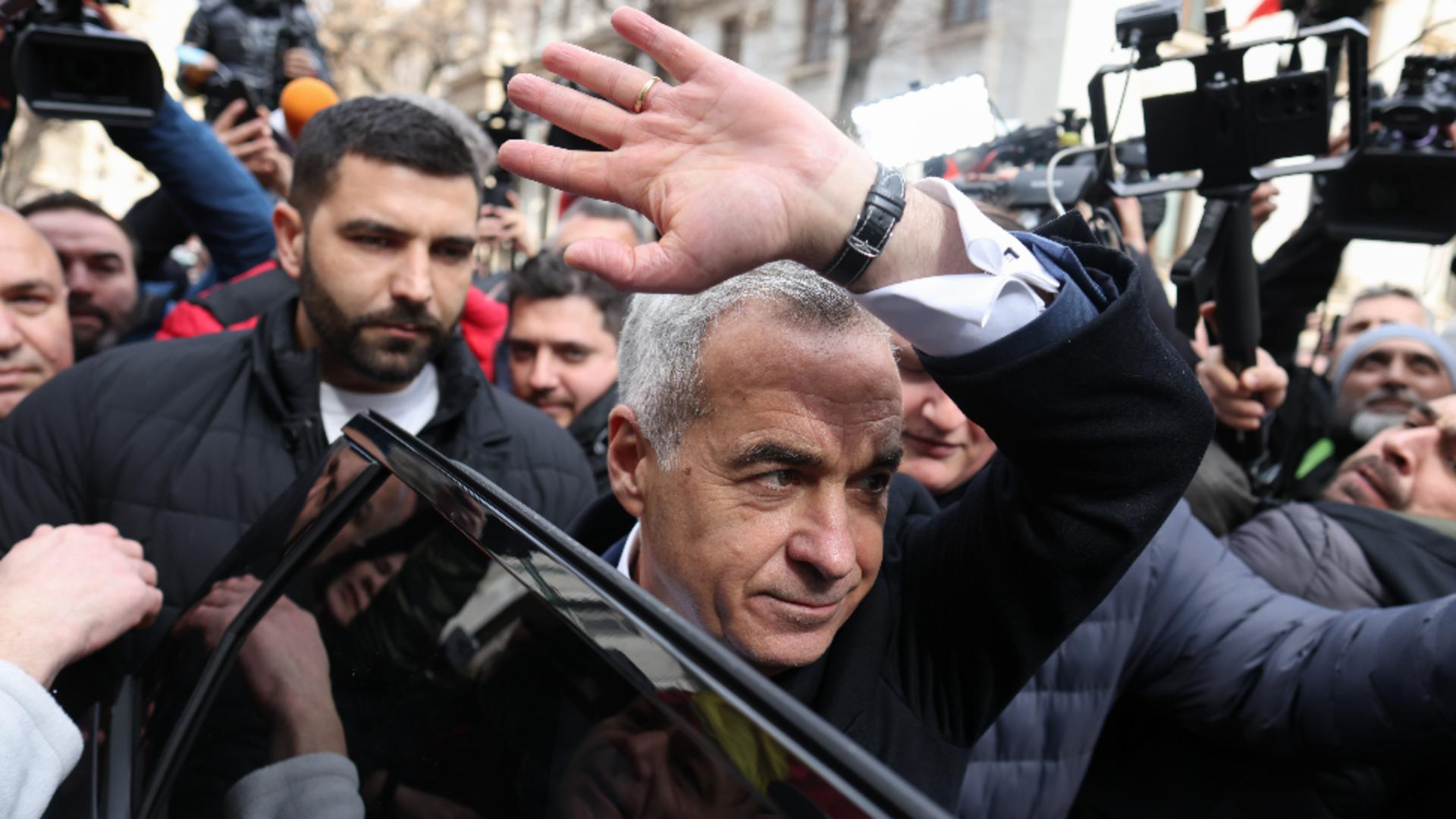 Robert Turcescu: „Dacă ar fi rămas în cursă, Călin Georgescu ar fi câștigat primul tur cu peste 60% din voturi”