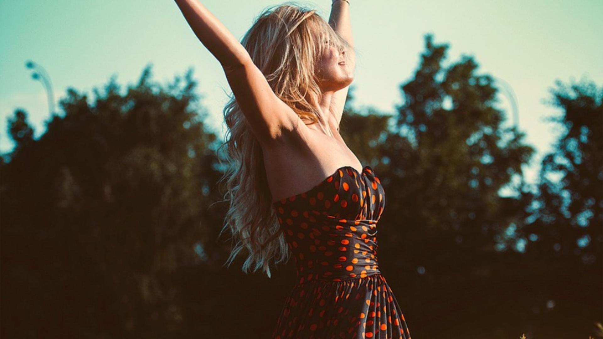 Horoscop de weekend: 4-6 aprilie 2025. Decizii majore la întâlnirea dintre Soare și planeta NOROCULUI, Jupiter