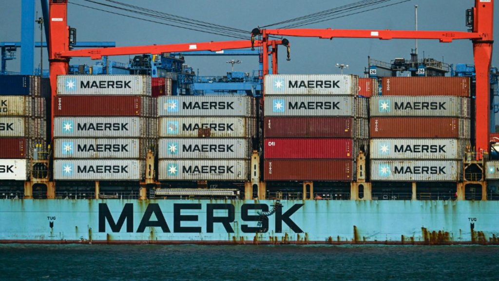 Danemarca, lovitură sub centură pentru Trump: Compania daneză Maersk cumpără calea ferată de la Canalul Panama