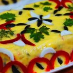 Cu ce poate fi combinată salata de boeuf. Preparate care se potrivesc perfect pentru masa de Paște