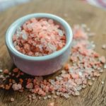 Ce nu vor producătorii să știi despre sarea de Himalaya. De unde provine și ce conține, de fapt