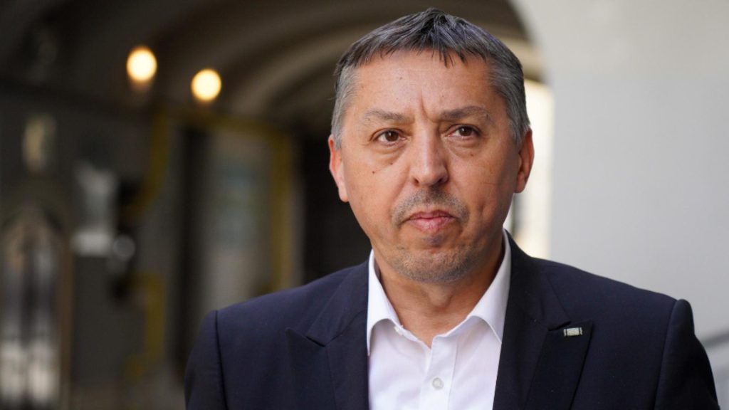 Ministrul Educației cere deblocarea urgentă a concursului de Titularizare 2026. David confirmă discuțiile cu premierul Bolojan