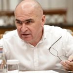 Bolojan răspunde la porecla „Ilie-Sărăcie”: Nu mă iau după asta. Când ești înjurat îți vezi de treaba ta