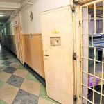 Deținut găsit spânzurat în celulă la Penitenciarul Giurgiu. Ancheta a fost preluată de procurori