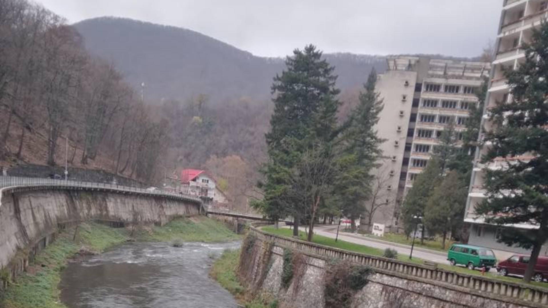 Cum a fost distrusă stațiunea Băile Herculane? Caracatița care a devastat clădirile istorice