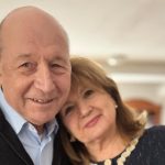 Traian Băsescu a sărbătorit nunta de aur: fostul președinte și soția sa, Maria, și-au reînoit jurămintele