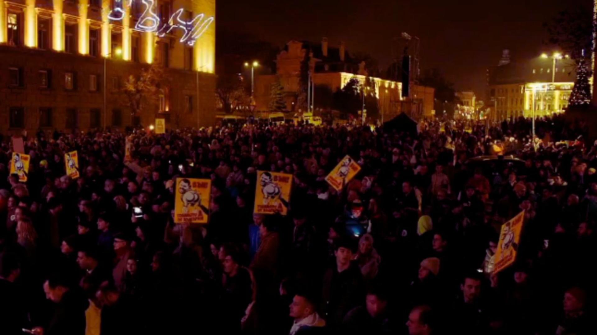 Noi proteste de amploare la Sofia. Centrul orașului, blocat de manifestanți antiguvernamentali – VIDEO