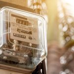 Cine verifică contoarele de energie electrică? Precizări de final de an de la ANRE