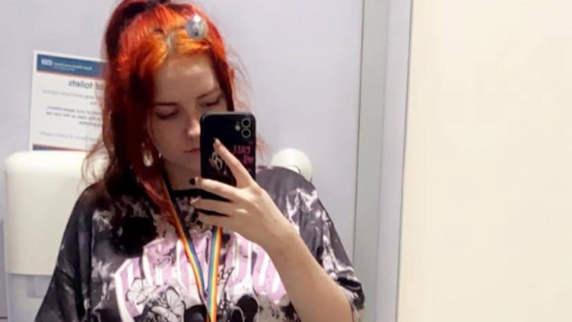 Tragedie în Marea Britanie: o tânără însărcinată a murit în somn, după ce a mâncat cartofi prăjiți la restaurant