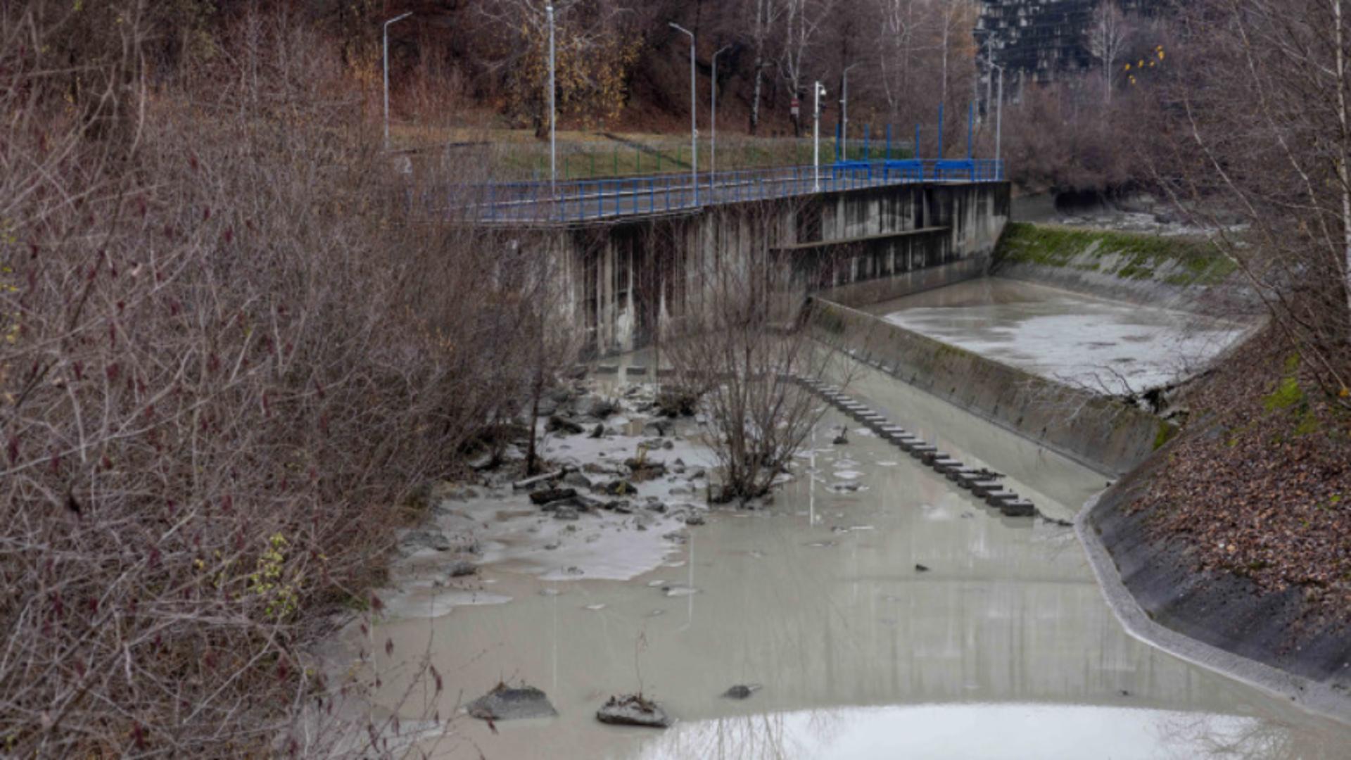 Cronologia dezastrului din Prahova. Cine a ignorat pericolul?