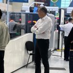 Imagini incendiare în Aeroportul Otopeni cu Generalul Negru Florian Coldea, unde vrea să plece – VIDEO