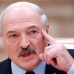 Trump negociază direct și neoficial cu Lukașenko. Relaxarea sancțiunilor economice în schimbul eliberării a 250 de prizonieri și a unei pastile americane de slăbit