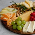 Alimente care curăță vasele de sânge. Ce trebuie să consumi dacă ai colesterolul mărit