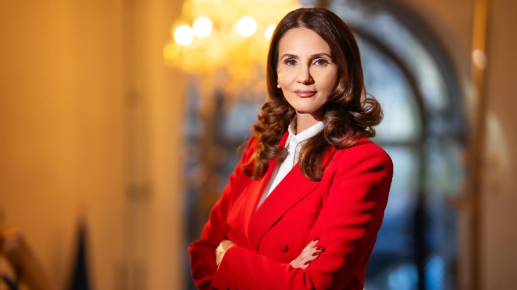 Anca Alexandrescu spulberă minciunile sistemului la Realitatea Plus – Live text