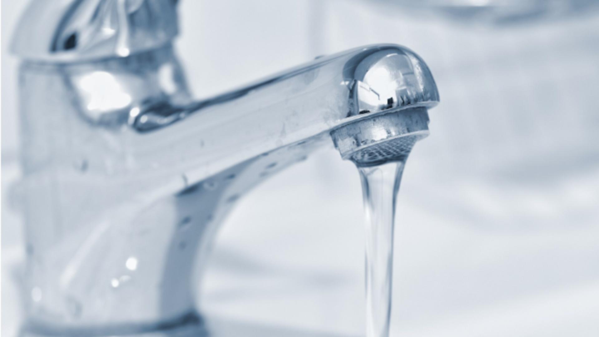 DSP a ridicat restricțiile privind consumul apei în mai multe localități afectate de criza de la Paltinu