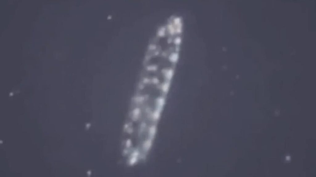 3I/ATLAS provoacă mobilizare globală. Obiectul misterios trimite un semnal identic cu cel al unei nave extraterestre