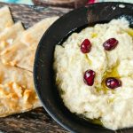 Cum să prepari Baba Ganoush, rețeta de vinete orientale, fără maioneză. Un aperitiv ideal pentru zilele de post