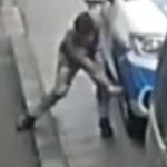 Crăciun cu dosar penal pentru un bărbat din Alba Iulia care a vandalizat opt mașini în noaptea de Ajun