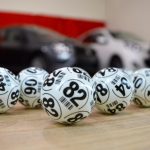 Loteria Română anunță tragerile speciale de Crăciun. Premii suplimentate și reporturi de milioane de euro