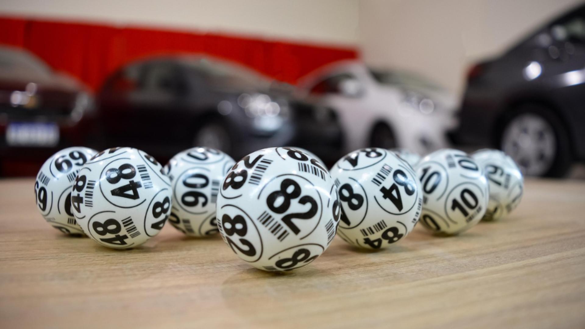 Loteria Română anunță tragerile speciale de Crăciun. Premii suplimentate și reporturi de milioane de euro