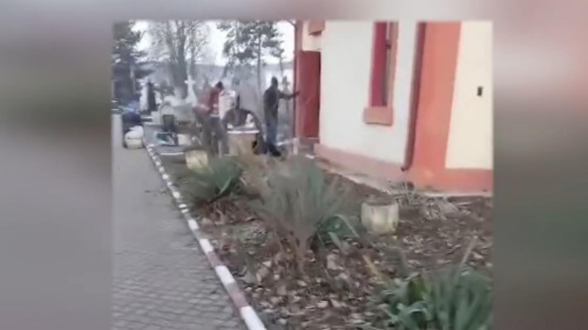 Viceprimar AUR mutat în cimitir, la ordinul primarului PNL