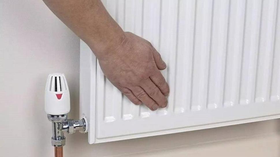 Cum să ai calorifere fierbinți în doar 5 minute. Specialiștii britanici au dezvăluit secretul