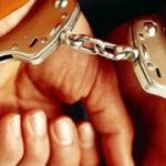 Trafic de influență la Arad: posturi la stat promise contra mii de euro. Un bărbat a fost arestat