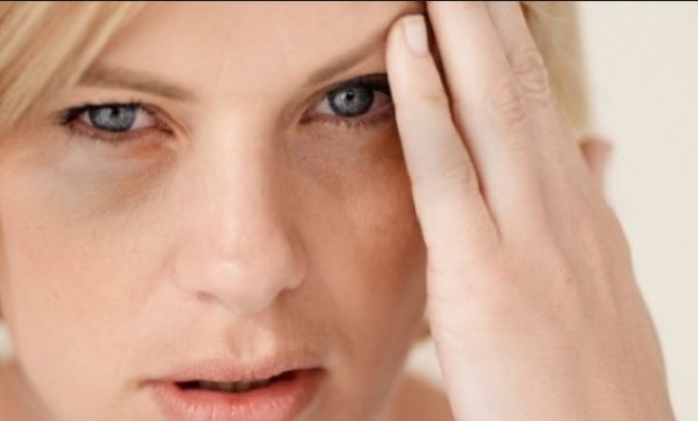 Cum să scapi rapid de cearcăne. Soluții la îndemâna oricui