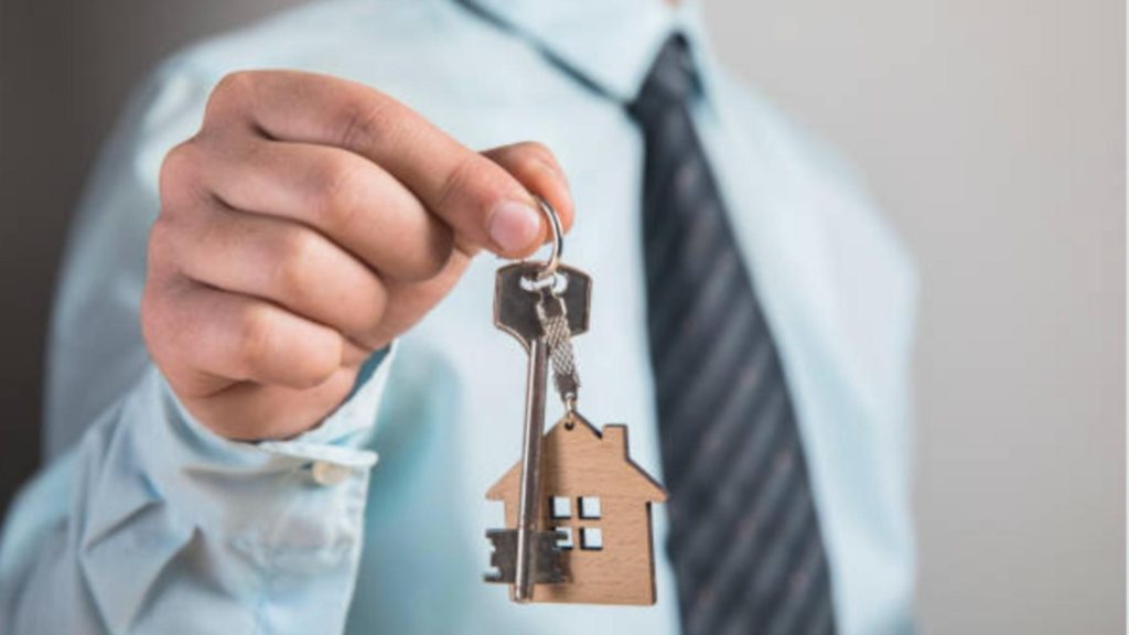 Un cunoscut economist lansează un pronostic șocant: prețurile locuințelor vor scădea cu 50%