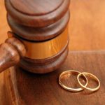 Divorțul gri: Noua realitate a cuplurilor din România. De ce se destramă căsniciile după vârsta de 50 de ani?