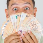 UE a pus tunurile pe plata cu numerar. De la ce sumă poți fi luat în vizor pentru tranzacții suspecte