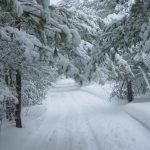 Meteorologii anunță schimbări majore ale vremii: temperaturile scad și revine ninsoarea