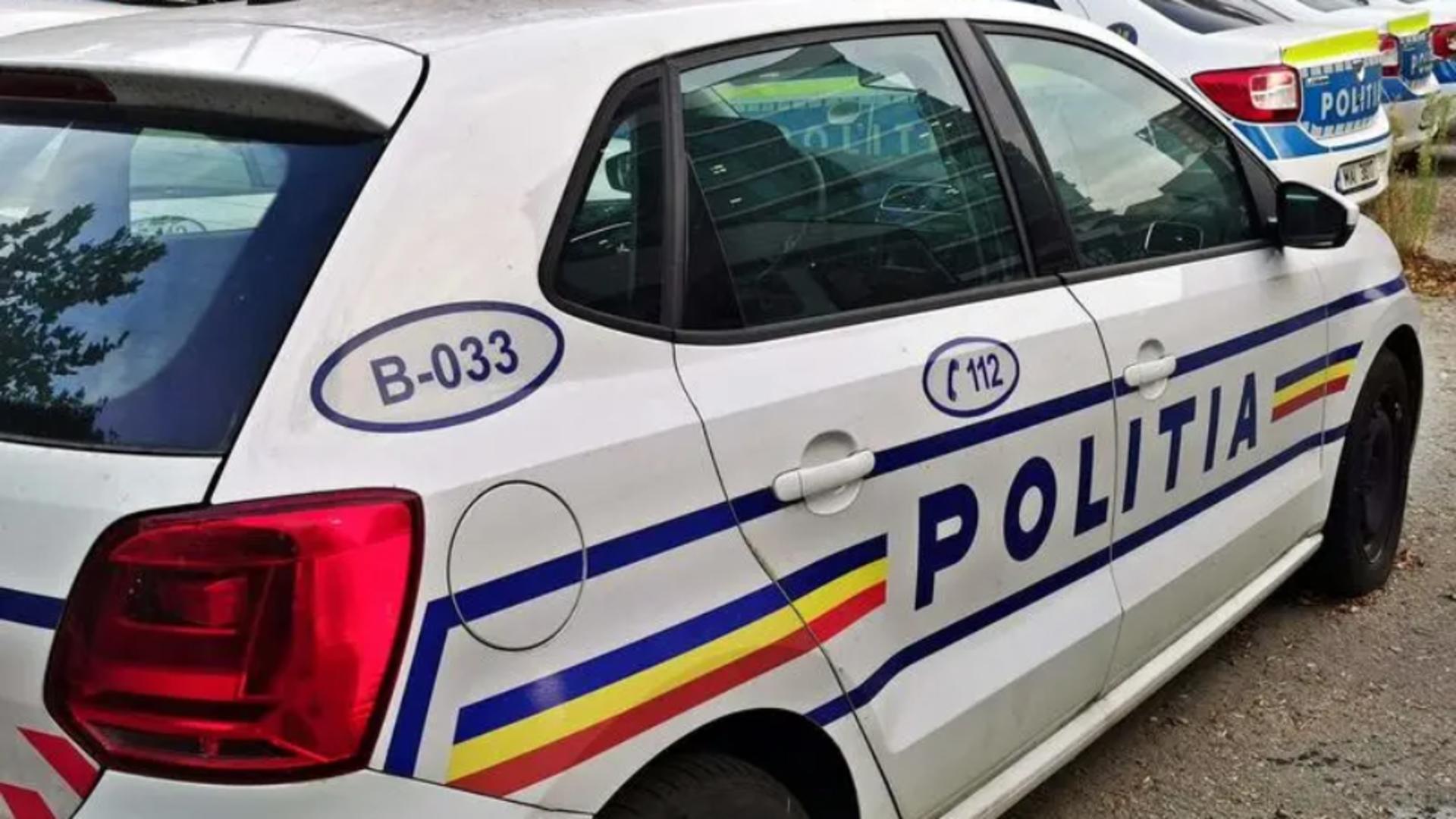 Peste 600 de kg de materiale pirotehnice ilegale au fost confiscate de polițiști din parcarea unui mall din Sectorul 2 al Capitalei