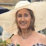 Doliu în lumea literară: o scriitoare cunoscută a murit la 55 de ani, după o luptă dificilă cu cancerul