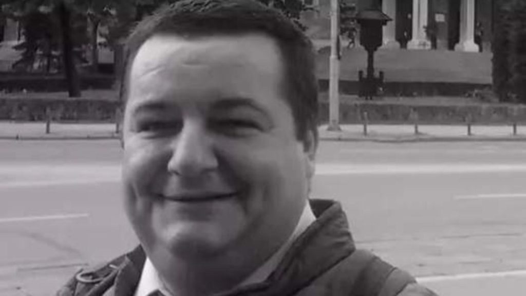 Doliu în medicină! Un medic, de 48 de ani, a murit în timp ce consulta un pacient: s-a prăbușit chiar în fața lui