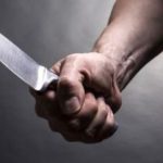 Tentativă de omor în Prahova: un bărbat și-a înjunghiat amicul la tăierea porcului