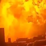 Explozie spectaculoasă pe autostrada A1 din Italia: un camion cu GPL a explodat după ce a intrat în coliziune cu un alt camion