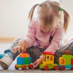 Comisia Europeană impune standarde mai severe pentru jucăriile vândute în UE. Ce se va schimba