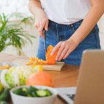 Legume și fructe care conțin cea mai mare cantitate de vitamina C. Sunt recomandate în sezonul rece, deoarece întăresc imunitatea