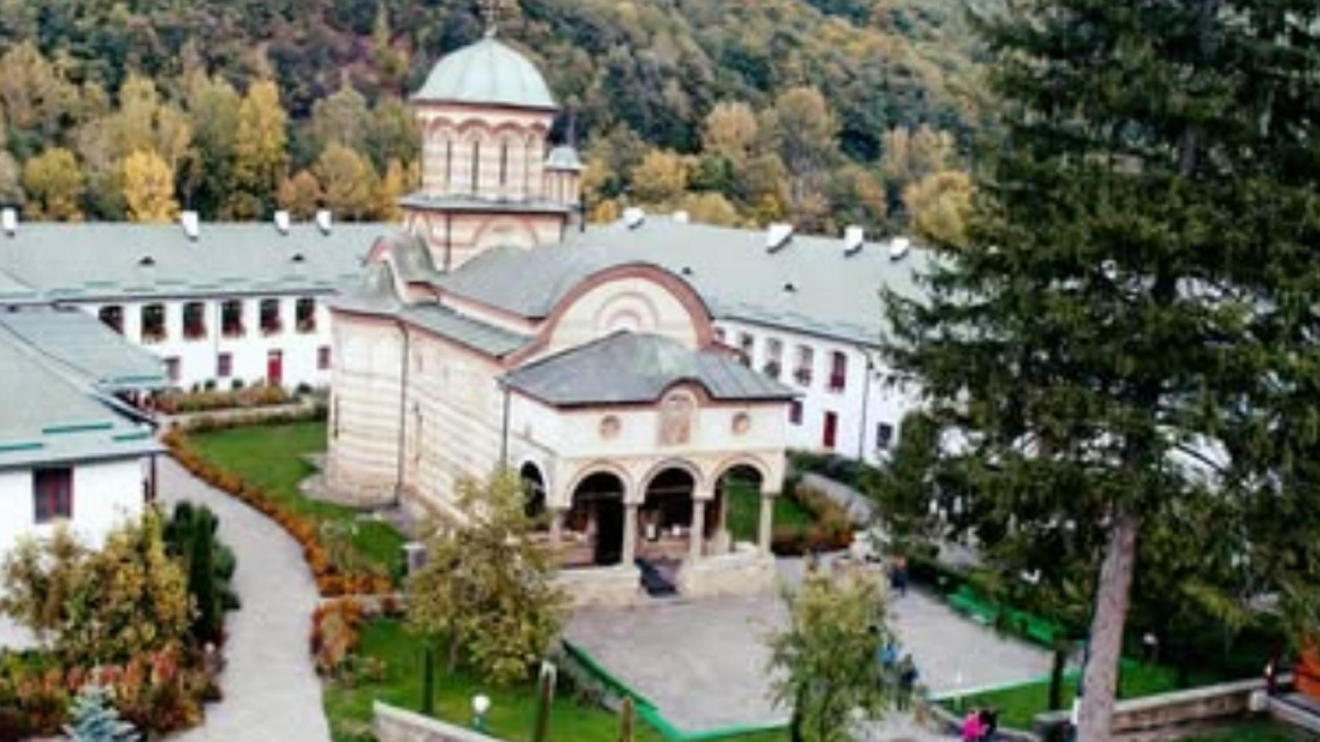 Mormântul lui Mircea cel Bătrân de la Cozia a fost redeschis după 100 de ani