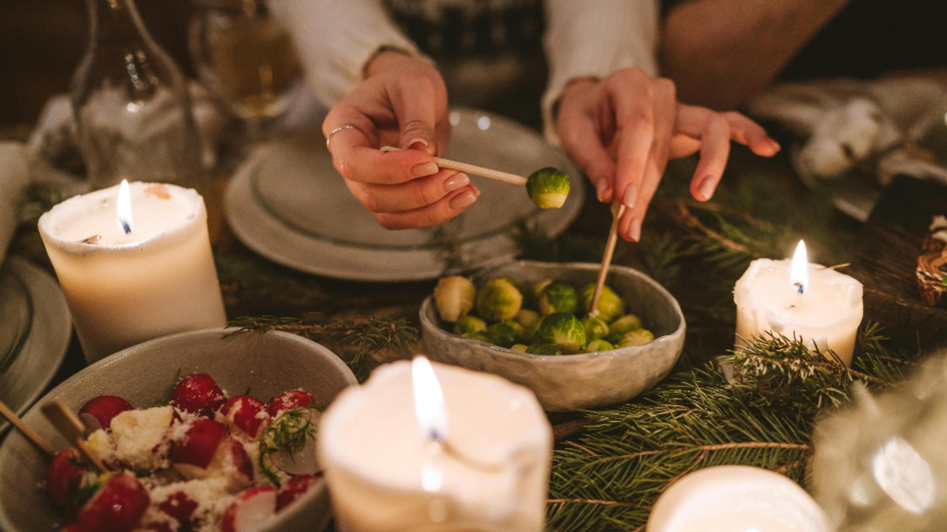 Ce să pui pe masa de Revelion ca să ai noroc tot anul. Ce spune superstiția